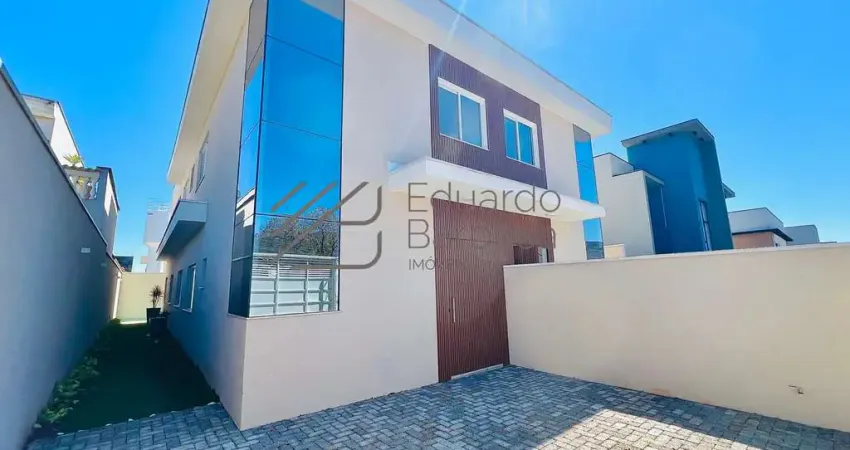 Casa com 3 quartos para alugar na Rua Aloisio Oliveira da Costa, 243, Vila Petrópolis, Atibaia