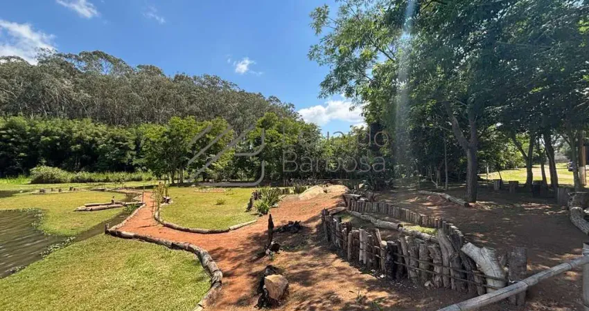 Vila dom pedro - lindo terreno em condomínio com acesso para represa em atibaia com 750m²