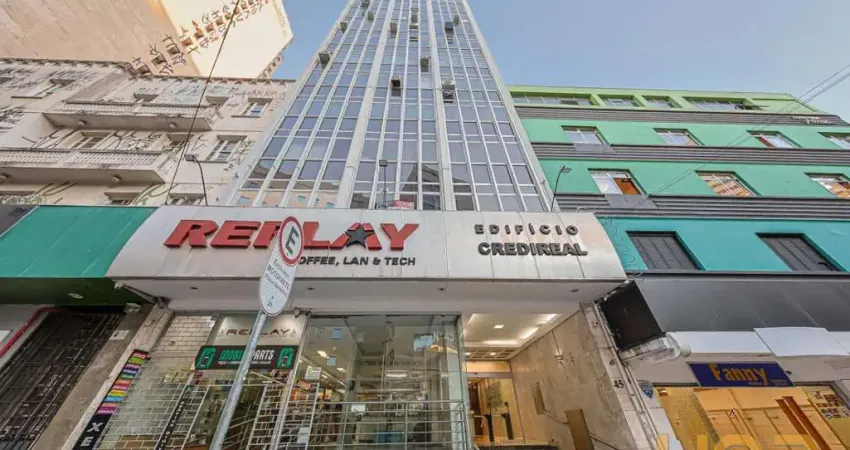 Sala/Cjto. Comercial - R Candido de Leao, 45 - Centro - Curitiba PR