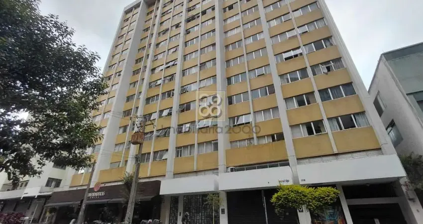 Apartamento - R Comendador Macedo, 324 - Centro - Curitiba - PR