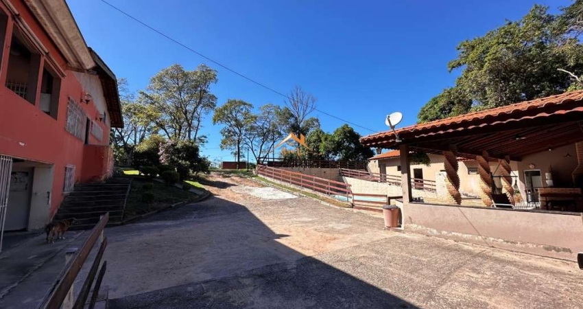 Chácara / sítio com 4 quartos à venda na Avenida Carlos Martins, 849, Loteamento Pinheirinho, Jundiaí