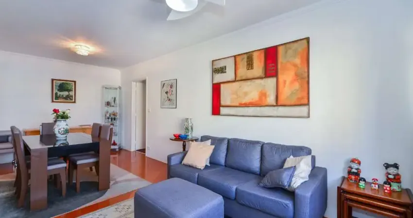 Funcional apartamento tipo para venda em Aclimação com 2 quartos, sendo 2 suítes, 85m²
