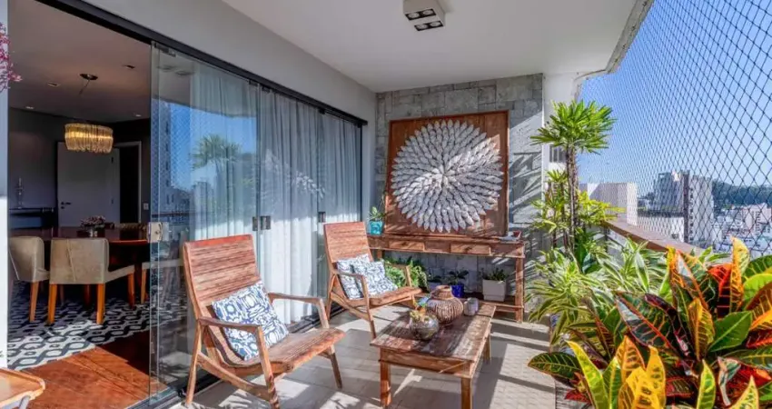 Espetacular apartamento tipo para venda em Real Parque com 4 quartos, sendo 2 suítes, 261.5m²