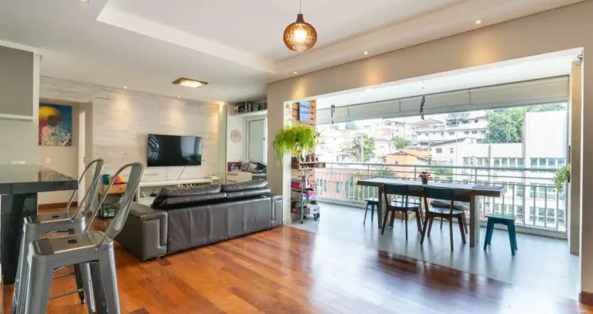 Atraente apartamento tipo para venda com 2 quartos, sendo 2 suítes, 96m²