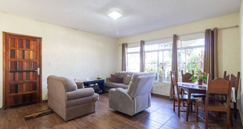 Aconchegante casa tipo para venda com 3 quartos, 132m²