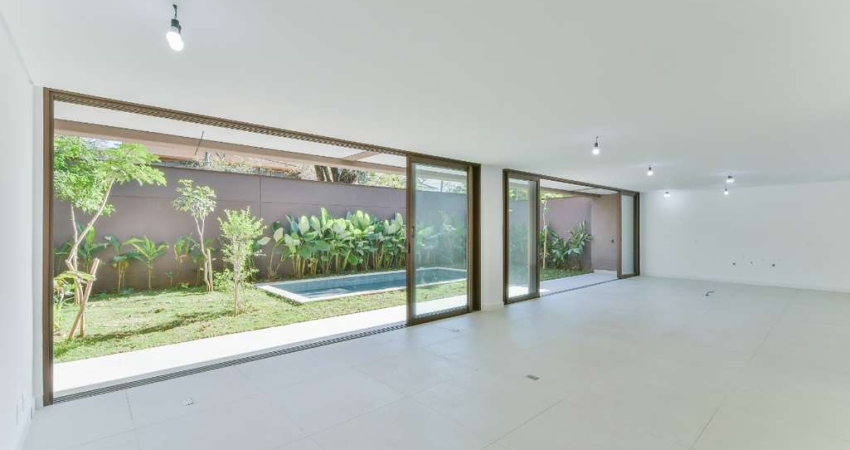 Casa no condomínio Condomínio Casa Flora Badra para venda com 4 quartos, sendo 4 suítes, 620m²