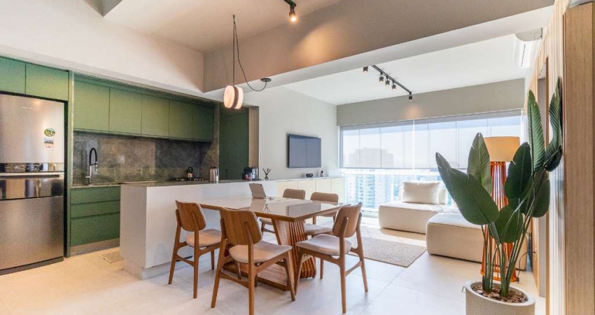 Versátil apartamento tipo para venda com 2 quartos, sendo 2 suítes, 150m²