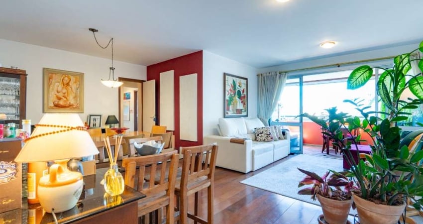 Elegante apartamento tipo para venda com 4 quartos, sendo 2 suítes, 225m²