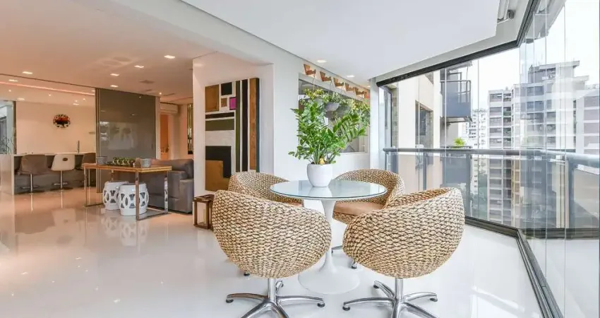 Espetacular apartamento para venda em Vila Nova Conceição com 3 quartos, sendo 3 suítes , 244m²