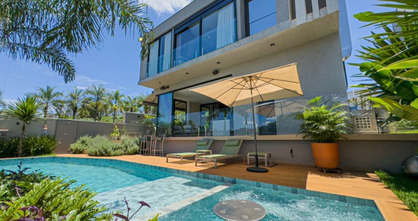 Casa no condomínio Alphaville III para venda com 4 quartos, sendo 4 suítes, 503m²