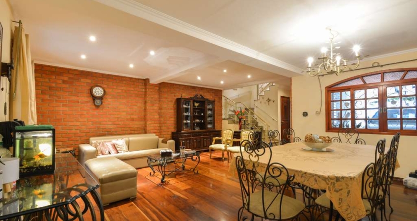 Casa no condomínio Condomínio Jardim De Allah para locação em Cambuci com 3 quartos, sendo 1 suíte, 300m²