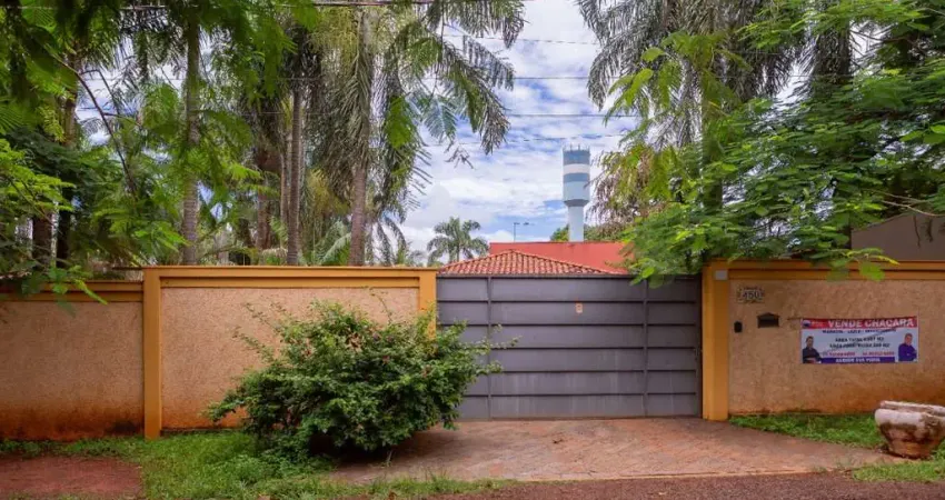 Sensacional casa tipo para venda em Jardim Morumbi com 4 quartos, sendo 2 suítes, 348m²