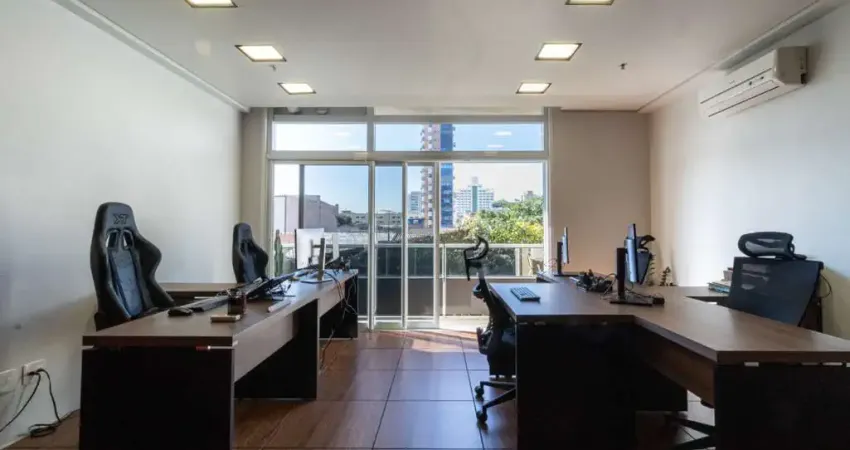 Funcional conjunto comercial para venda em Lapa, 33m²