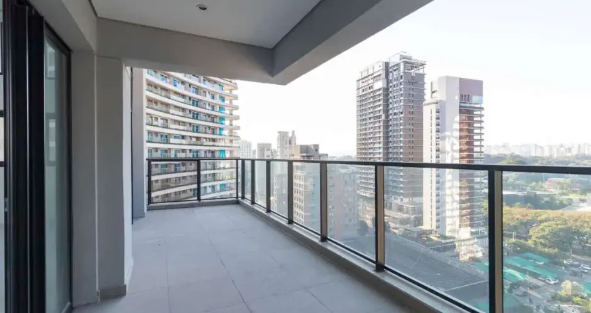 Confortável duplex para venda em Moema com 2 quartos, sendo 2 suítes, 104m²