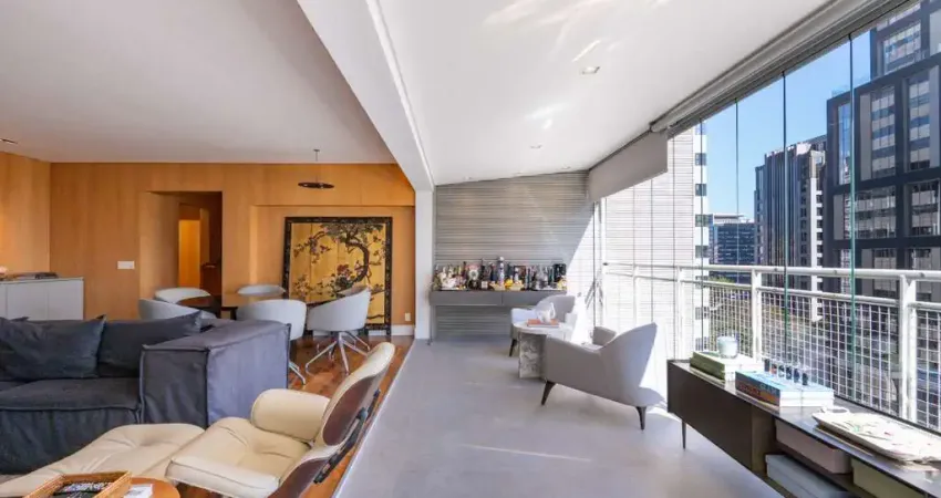 Confortável apartamento tipo para venda em itaim bibi com 3 quartos, sendo 3 suítes, 169m²