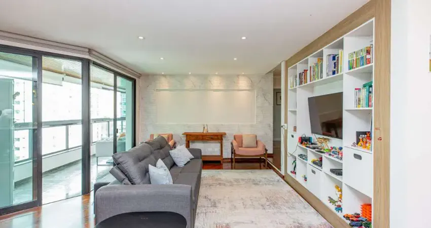 Excelente apartamento tipo para venda em moema com 4 quartos, sendo 3 suítes, 172m²