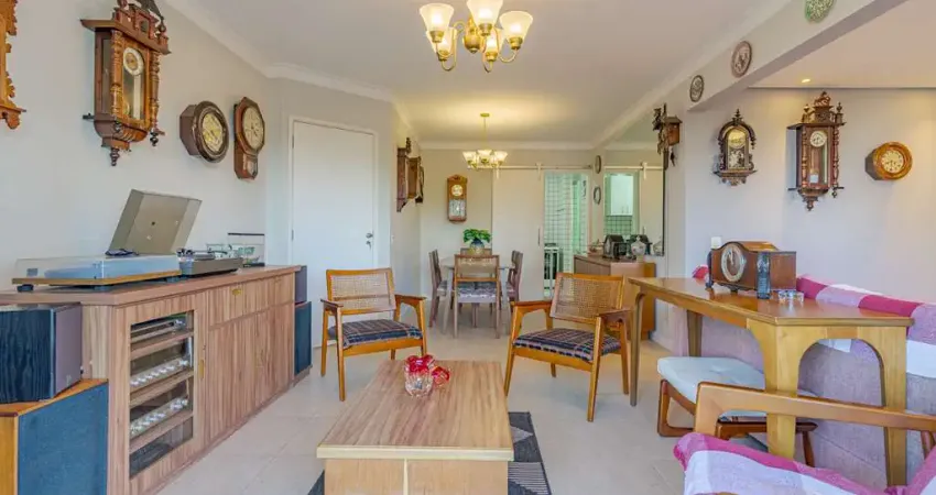 Confortável apartamento para venda em Jardim das Paineiras com 3 quartos, sendo 1 suíte , 137m²