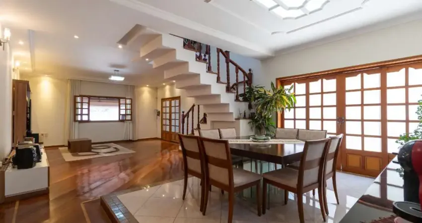 Imperdível sobrado para venda em Vila Clementino com 3 quartos, sendo 3 suítes , 241m²