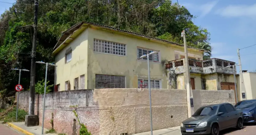 Aconchegante casa tipo para venda em praia dos pescadores com 5 quartos, 150m²