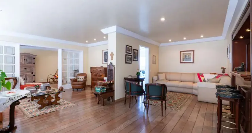 Deslumbrante apartamento para venda em Pinheiros com 4 quartos, sendo 2 suítes , 224m²