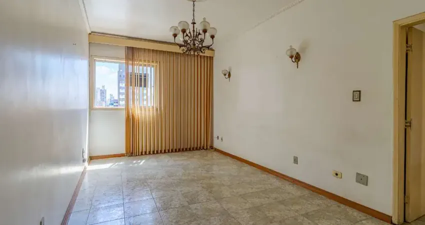 Confortável apartamento para venda em Centro com 3 quartos , 108m²