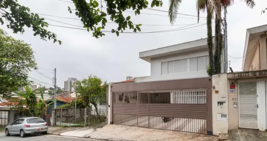 Funcional sobrado para venda em Alto da Lapa com 3 quartos, sendo 1 suíte , 330m²