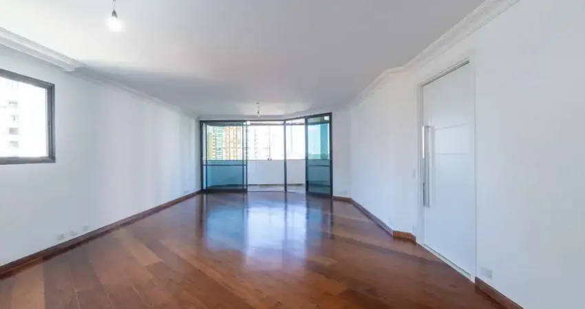 Sensacional apartamento para venda em Campo Belo com 4 quartos, sendo 3 suítes , 174m²