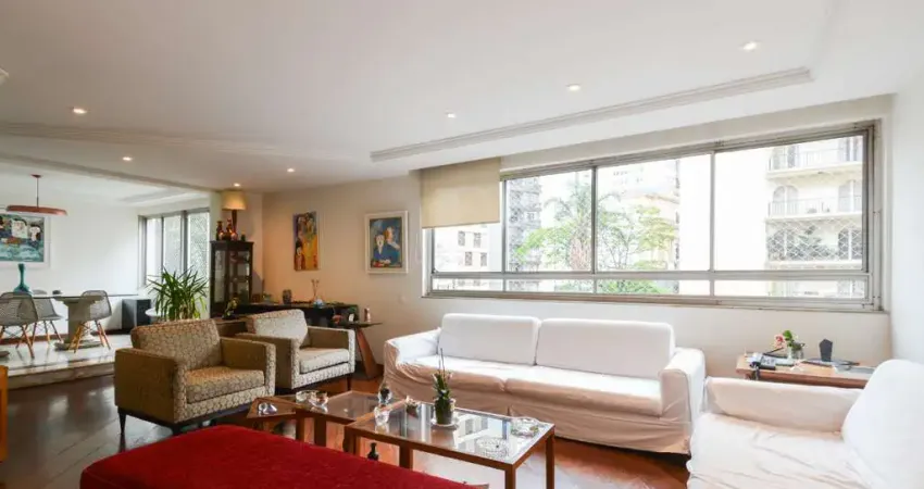 Versátil apartamento para venda em Santa Cecília com 3 quartos, sendo 1 suíte , 210m²