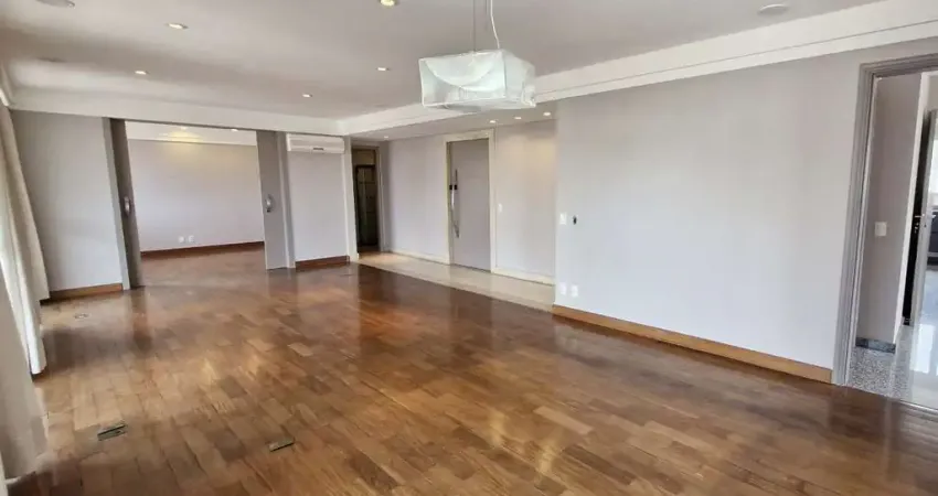 Imperdível apartamento para venda em Campo Belo com 4 quartos, sendo 4 suítes , 250m²