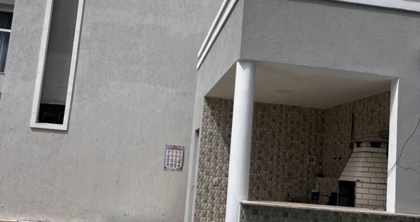 Casa em condomínio fechado com 3 quartos para alugar no Buraquinho, Lauro de Freitas 