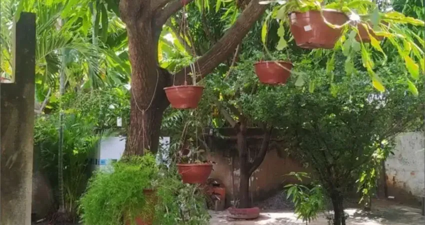 CASA CONDOMÍNIO 4/4 ESTRADA DO COCO