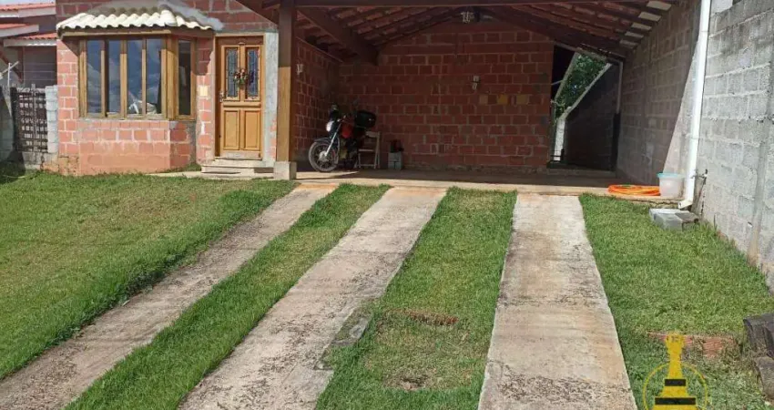 Casa com 3 dormitórios à venda, 200 m² por R$ 750.000,00 - Boa Vista - Piracaia/SP
