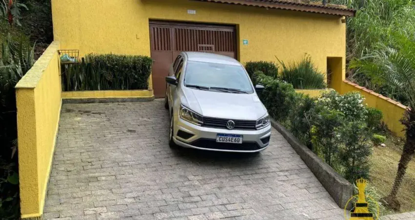 Casa com 3 dormitórios à venda, 200 m² por R$ 600.000,00 - Lavapés - Mairiporã/SP