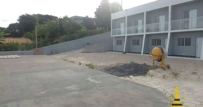 Casa assobradada com 2 dormitórios à venda, 68 m² por R$ 330.000 - Cidade Nova - Bom Jesus dos Perdões/SP
