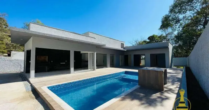 Chácara com 3 dormitórios à venda, 800 m² por R$ 850.000,00 - Est Santa Maria do Portão - Atibaia/SP