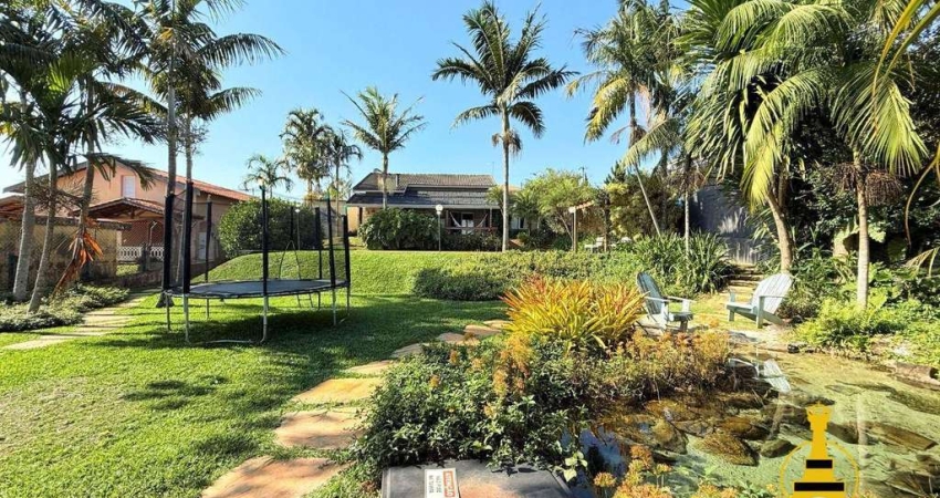 Chácara alto padrão com 3 dormitórios à venda, 1003 m² por R$ 1.460.000 - Nova Suíça - Piracaia/SP