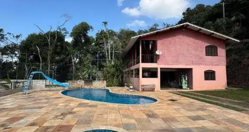 Chácara com 7 dormitórios à venda, 5750 m² por R$ 750.000 - Estância Santa Maria do Portão - Atibaia/SP