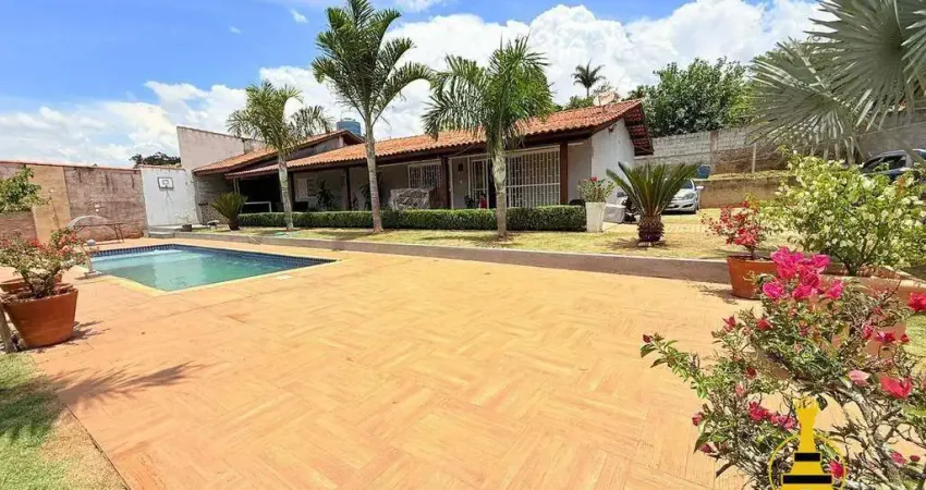 Chácara com 4 dormitórios à venda, 1300 m² por r$ 550.000 - boa vista - bragança paulista/sp