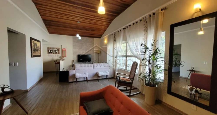 Casa com 3 quartos à venda na Rua Maracaibo, Jardim América, São José dos Campos
