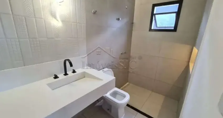 Casa em condomínio fechado com 4 quartos à venda na Avenida João Rodolfo Castelli, Jardim Santa Júlia, São José dos Campos