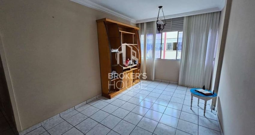 Apartamento à venda, 3 quartos, dois lances de escada, frente  Fradinhos, Vitória, ES