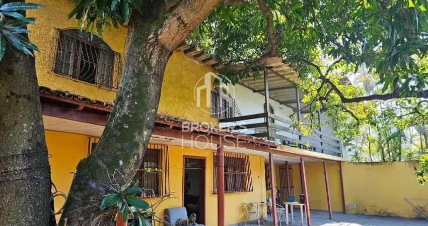 Terreno com Casa Duplex em Portal de Camburi  Vitória/ES – Perfeito para Clínicas ou Construção de