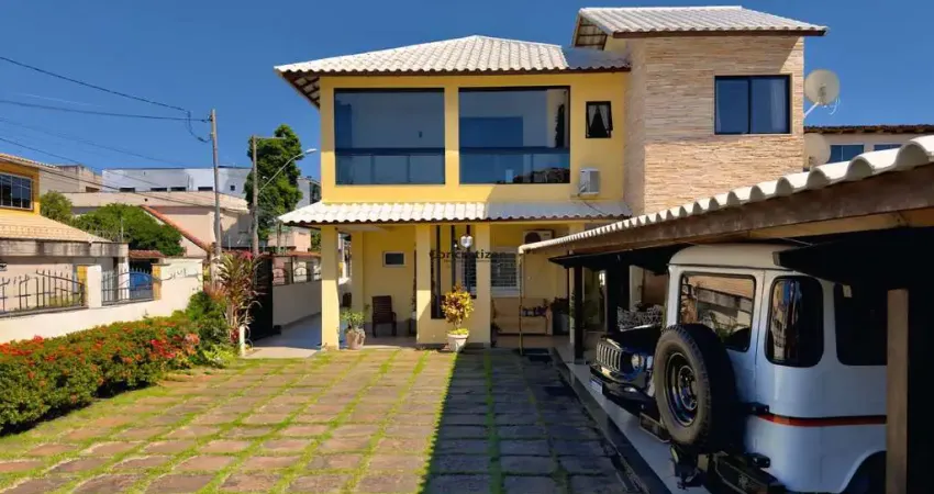 Imóvel de luxo em Guarapari-ES: Casa à venda em Itapebussu com 4 quartos, 2 suítes e amplo espaço!