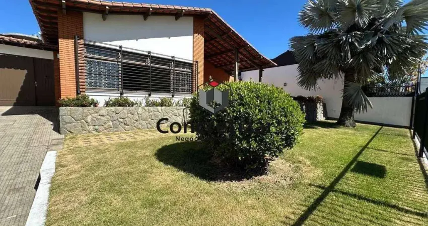 Casa à venda na praia das virtudes centro de guarapari-es: 5 quartos, 3 suítes, 2 salas, 4 banheiros, 4 vagas, 320m²!
