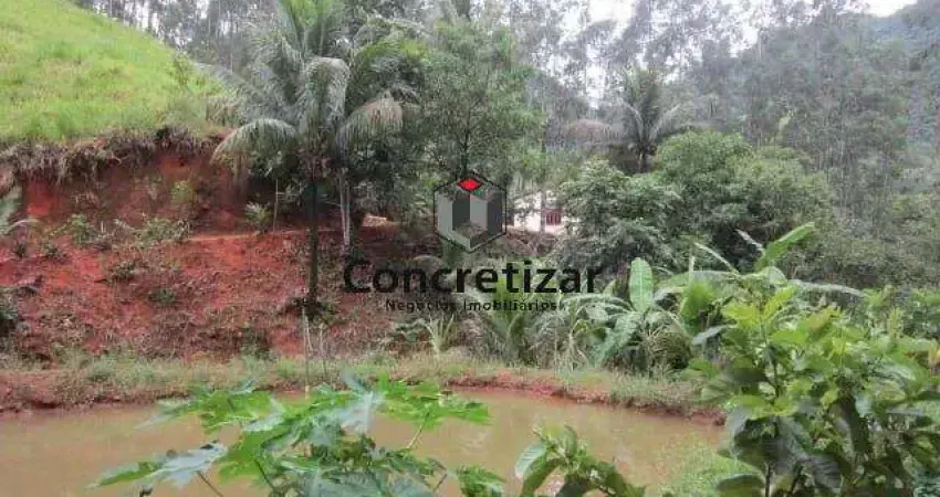 Chácara à venda em guarapari-es, bairro rio calçado: 2 quartos, 1 sala, 1 banheiro, 1 vaga de garagem, 5.735m² de área.