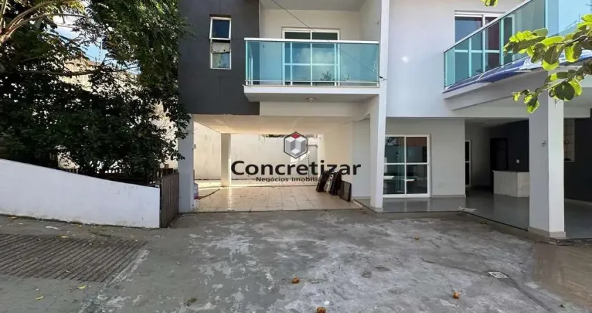 Casa com 3 quartos à venda na Rua Benedito Rosa, 969, Itapebussu, Guarapari