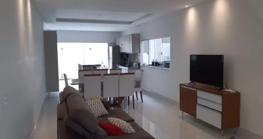 Casa com 3 quartos à venda na Rua Amazonas, 42, Bela Vista, Guarapari