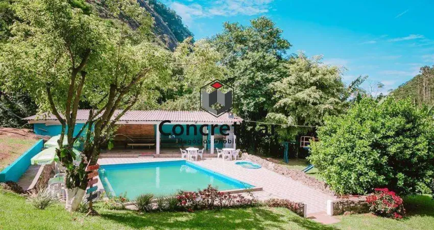 Sítio de luxo em guarapari-es, bairro buenos aires: 12 quartos, 12 suítes, 2 banheiros, 4 vagas, 9.104,47 m² de área.