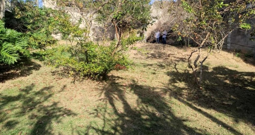 Lote á venda com 360 m² no Bairro São Judas Tadeu - Guarapari-ES