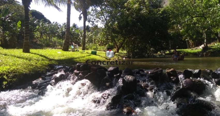 Chácara à venda com 2.000 m² em Cachoerinha, Guarapari-ES